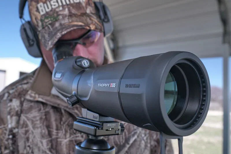 Test de la longue-vue Longue-vue Bushnell Trophy Extreme 20-60X65 coudée