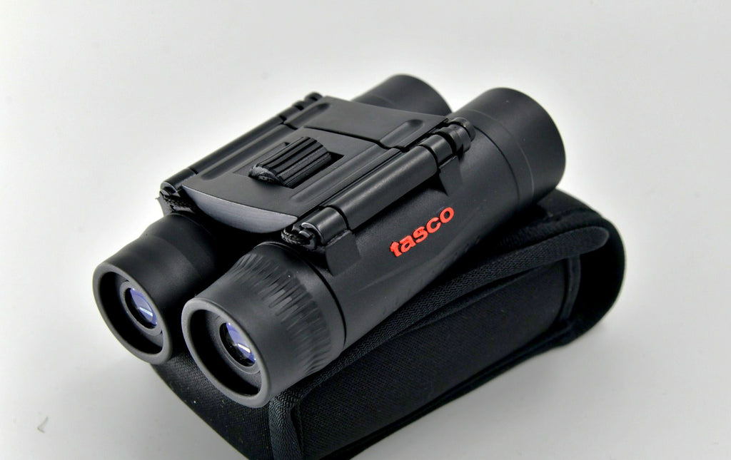 Tasco Essentials Compact 10x25 kikare 